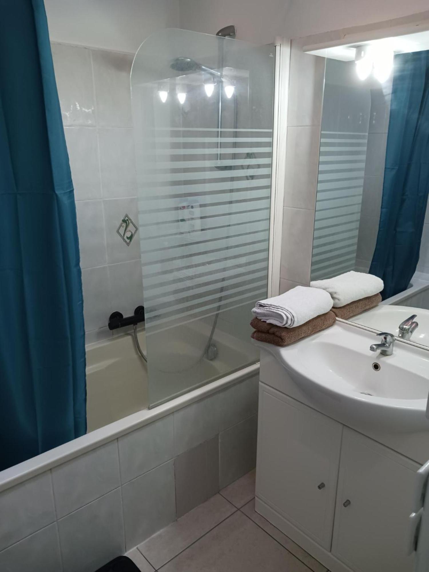 Apartmán Chambre Privee Climatisee Chez Particulier, Wifi Perpignan Exteriér fotografie